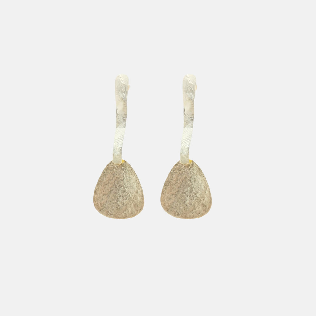 gold hanging earrings 